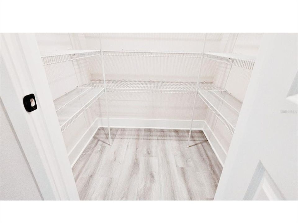 En Renta: $2,100 (3 camas, 2 baños, 1593 Pies cuadrados)