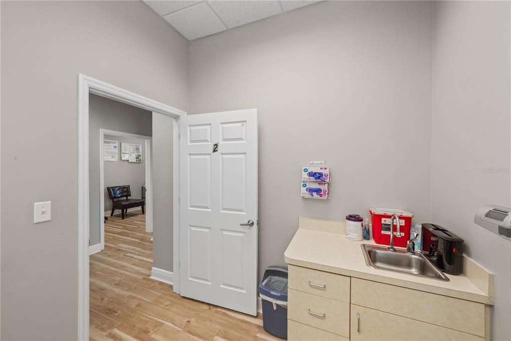For Sale: $1,050,000 (0 beds, 0 baths, 2384 Square Feet)