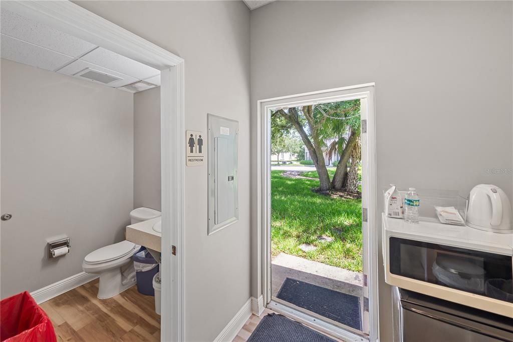 For Sale: $1,050,000 (0 beds, 0 baths, 2384 Square Feet)
