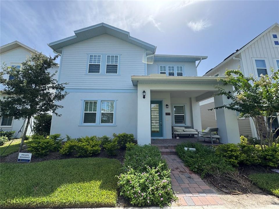 For Rent: $5,500 (5 beds, 3 baths, 2980 Square Feet)