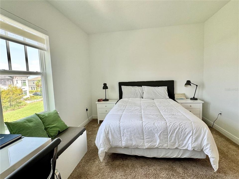 For Rent: $5,500 (5 beds, 3 baths, 2980 Square Feet)