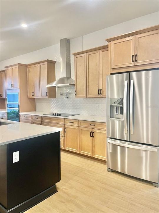 For Rent: $5,500 (5 beds, 3 baths, 2980 Square Feet)