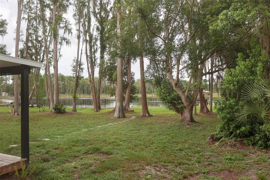 En Venta: $519,000 (4 camas, 2 baños, 1900 Pies cuadrados)