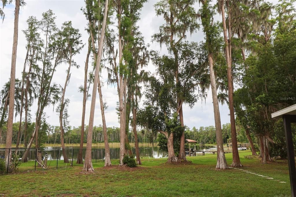 En Venta: $519,000 (4 camas, 2 baños, 1900 Pies cuadrados)