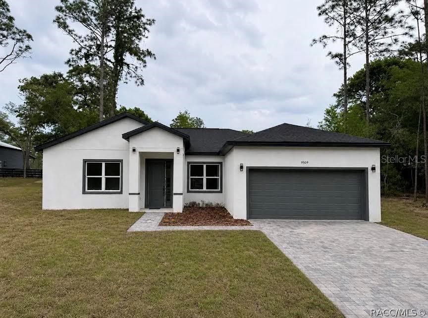 For Rent: $2,200 (4 beds, 3 baths, 1771 Square Feet)