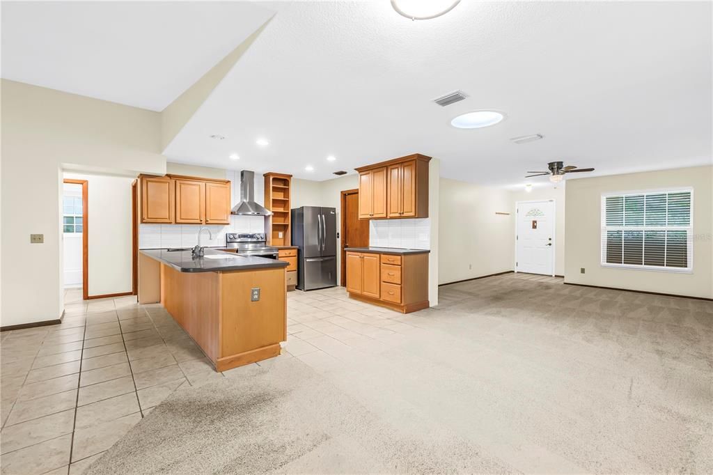 На продажу: $499,000 (3 спален, 2 ванн, 2008 Квадратных фут)