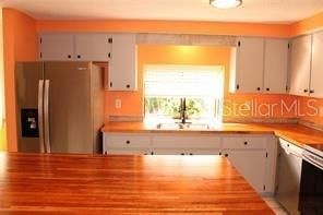 В аренду: $2,195 (3 спален, 2 ванн, 1680 Квадратных фут)
