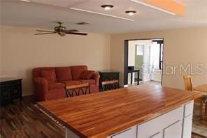В аренду: $2,195 (3 спален, 2 ванн, 1680 Квадратных фут)