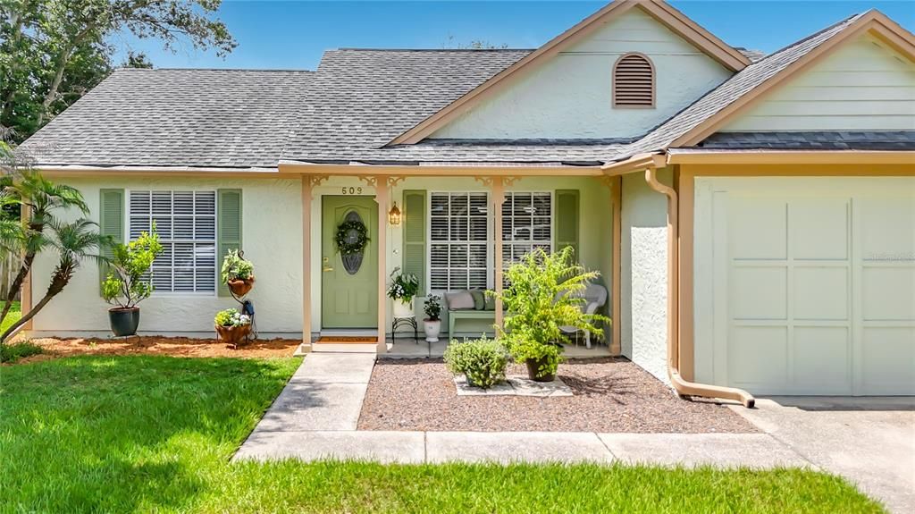 En Venta: $320,000 (3 camas, 2 baños, 1304 Pies cuadrados)