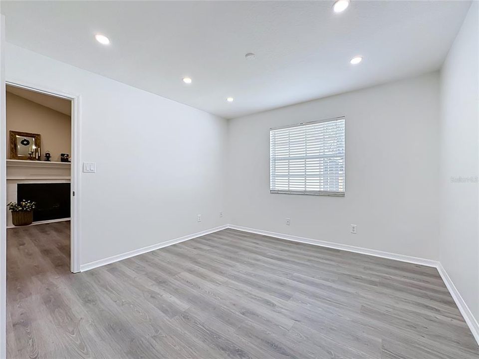 En Venta: $320,000 (3 camas, 2 baños, 1304 Pies cuadrados)