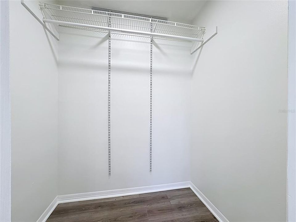 En Venta: $320,000 (3 camas, 2 baños, 1304 Pies cuadrados)