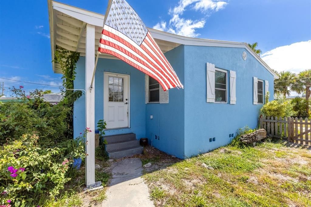 En Venta: $490,000 (2 camas, 2 baños, 904 Pies cuadrados)