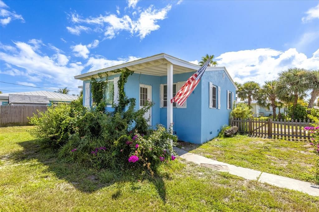 En Venta: $490,000 (2 camas, 2 baños, 904 Pies cuadrados)