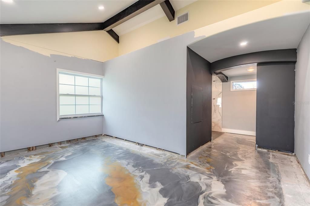 En Venta: $877,690 (4 camas, 4 baños, 5600 Pies cuadrados)