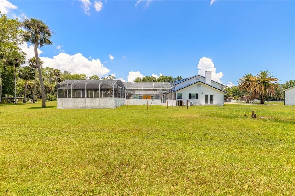 En Venta: $877,690 (4 camas, 4 baños, 5600 Pies cuadrados)
