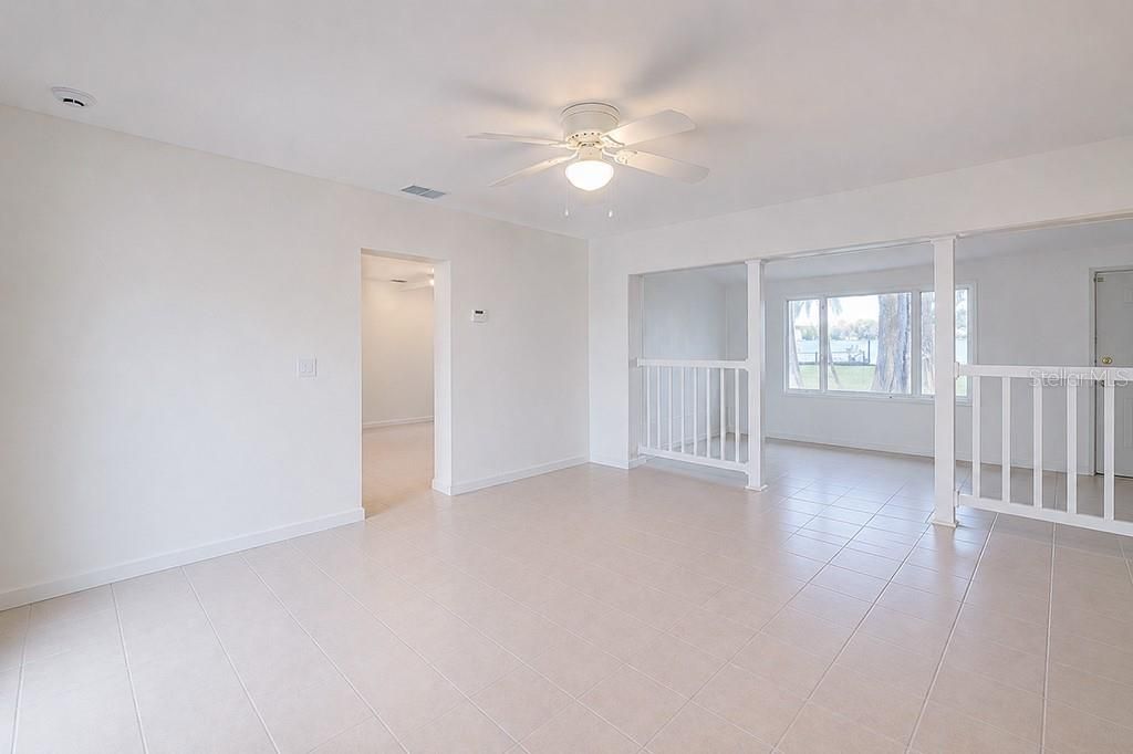 En Venta: $319,950 (2 camas, 2 baños, 1220 Pies cuadrados)