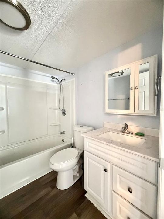 For Sale: $325,000 (3 beds, 2 baths, 1152 Square Feet)