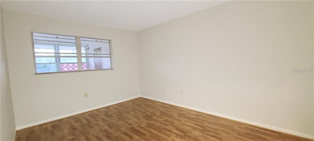For Rent: $1,499 (1 beds, 1 baths, 636 Square Feet)