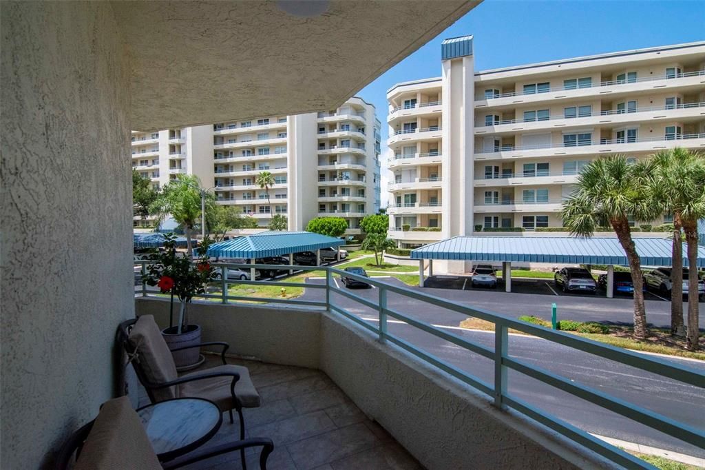 En Venta: $675,000 (3 camas, 2 baños, 1300 Pies cuadrados)