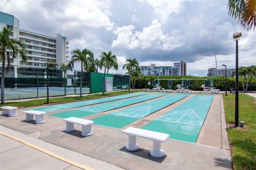 En Venta: $675,000 (3 camas, 2 baños, 1300 Pies cuadrados)
