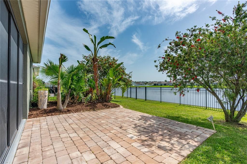 For Sale: $379,000 (3 beds, 2 baths, 1614 Square Feet)