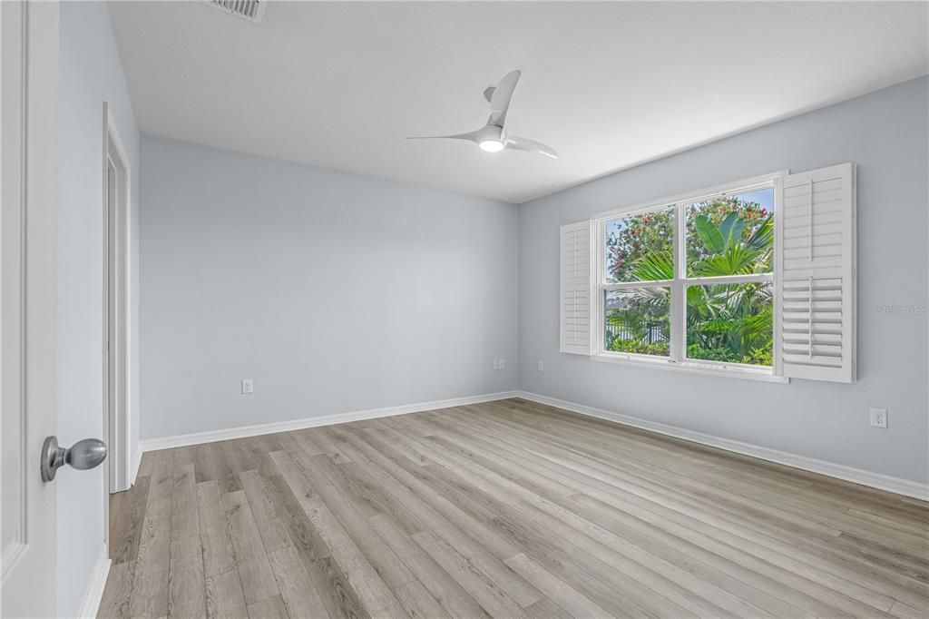 For Sale: $379,000 (3 beds, 2 baths, 1614 Square Feet)