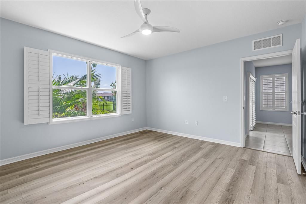 For Sale: $379,000 (3 beds, 2 baths, 1614 Square Feet)