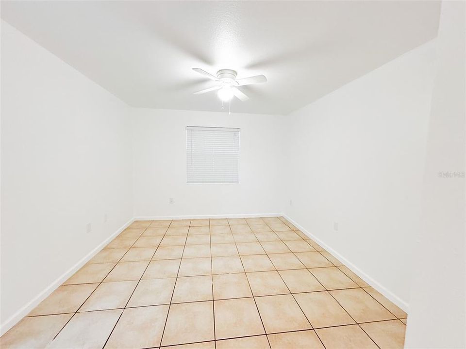 En Venta: $170,000 (2 camas, 2 baños, 937 Pies cuadrados)