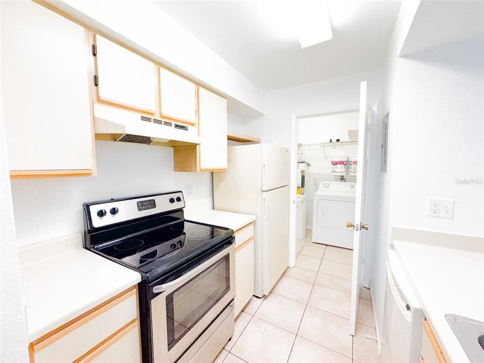 En Venta: $170,000 (2 camas, 2 baños, 937 Pies cuadrados)