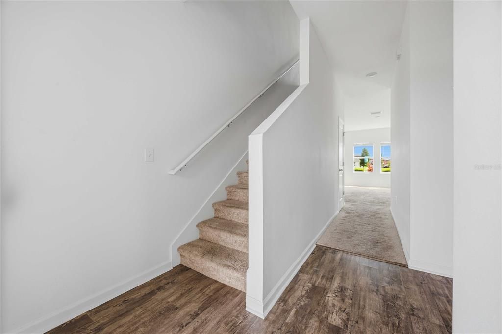 For Sale: $379,000 (4 beds, 3 baths, 2208 Square Feet)