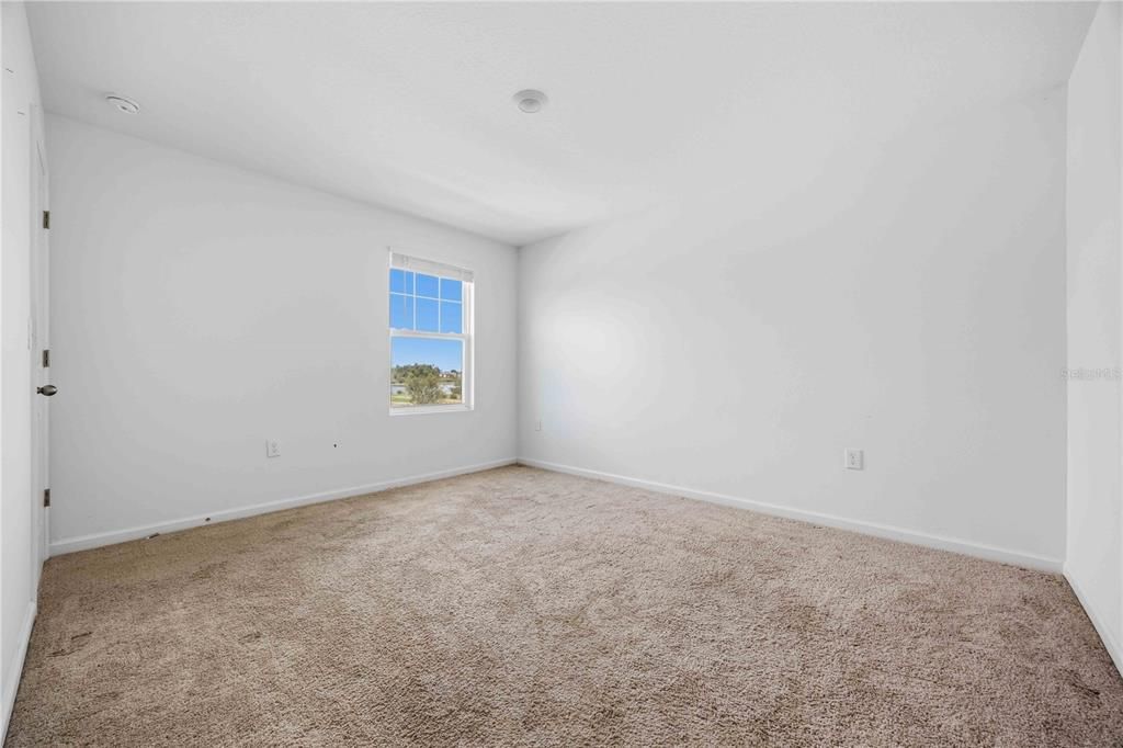 For Sale: $379,000 (4 beds, 3 baths, 2208 Square Feet)
