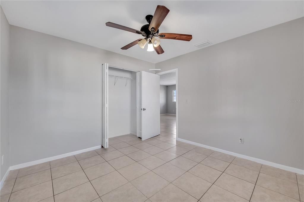 For Sale: $445,000 (4 beds, 0 baths, 1421 Square Feet)
