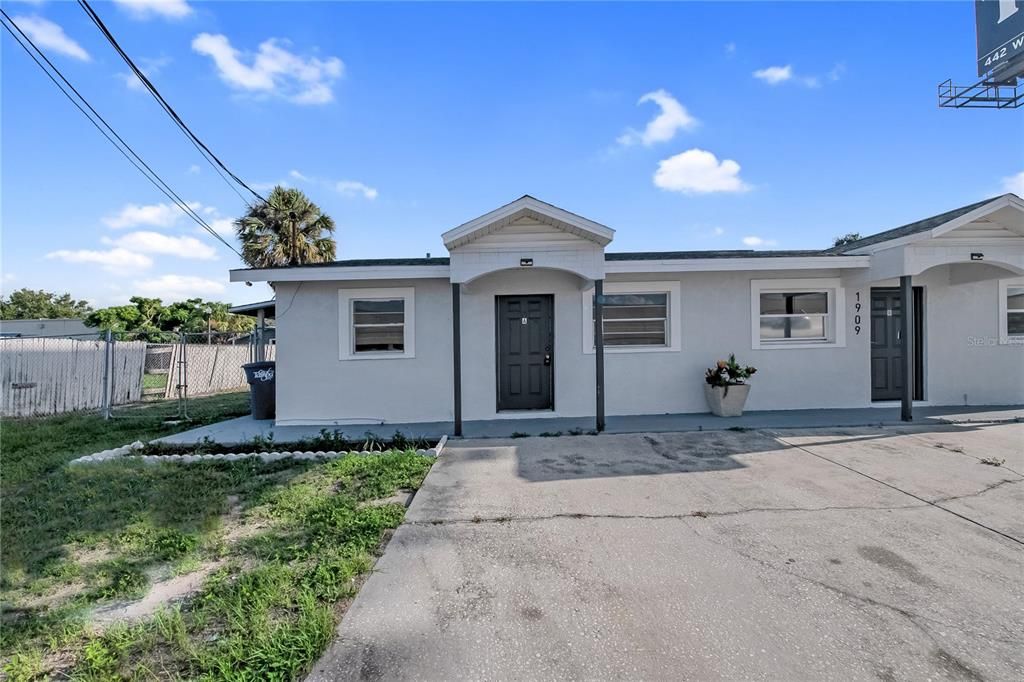 For Sale: $445,000 (4 beds, 0 baths, 1421 Square Feet)