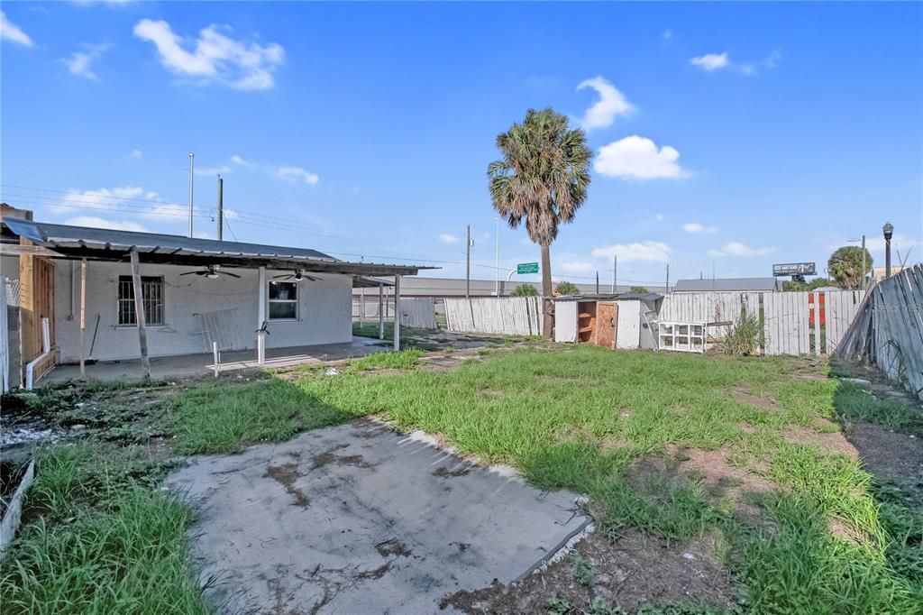 For Sale: $445,000 (4 beds, 0 baths, 1421 Square Feet)