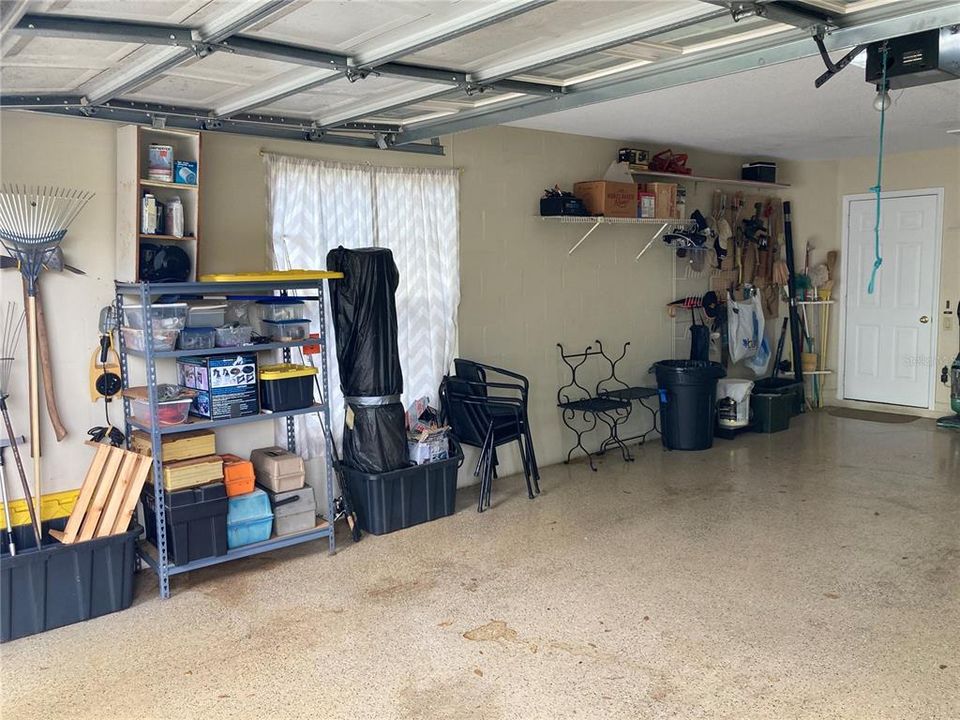 En Venta: $280,000 (2 camas, 2 baños, 1862 Pies cuadrados)