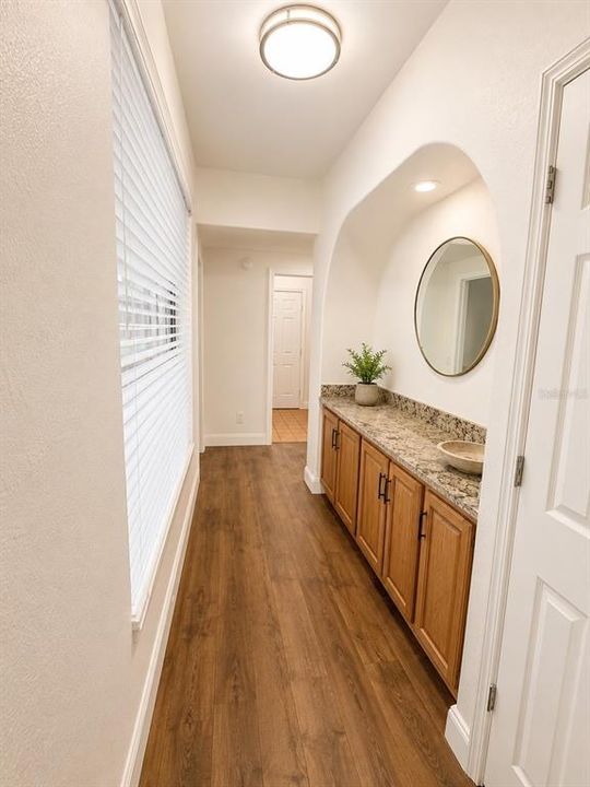 For Rent: $2,150 (3 beds, 2 baths, 1633 Square Feet)
