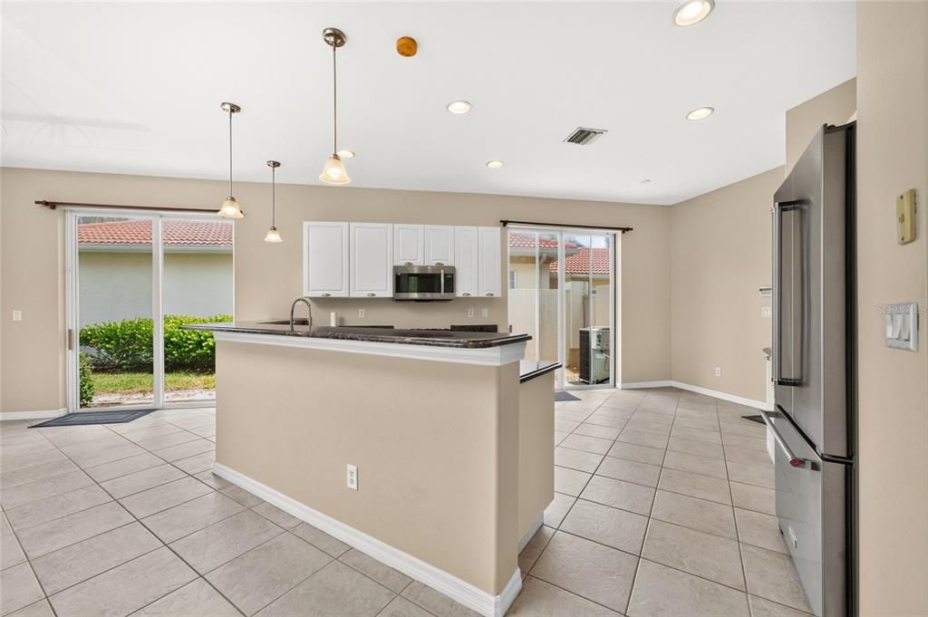 En Venta: $424,900 (2 camas, 2 baños, 1683 Pies cuadrados)
