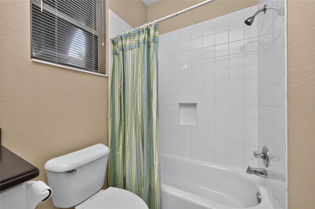 En Venta: $424,900 (2 camas, 2 baños, 1683 Pies cuadrados)
