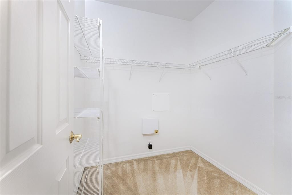 En Venta: $424,900 (2 camas, 2 baños, 1683 Pies cuadrados)