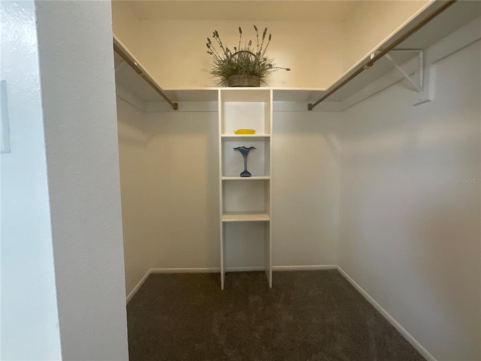 For Sale: $475,000 (3 beds, 2 baths, 1743 Square Feet)