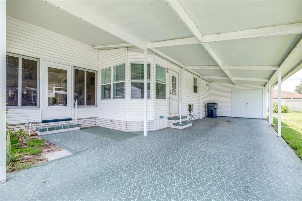 For Sale: $159,900 (2 beds, 2 baths, 1080 Square Feet)