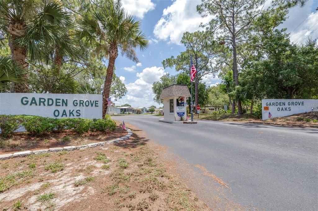 For Sale: $159,900 (2 beds, 2 baths, 1080 Square Feet)