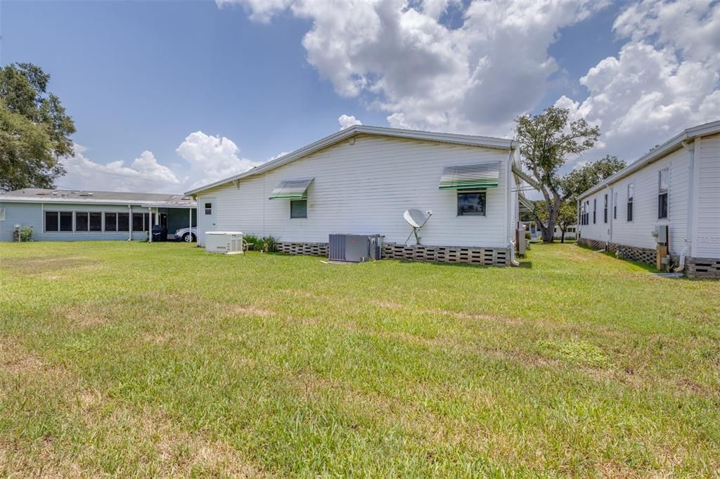 For Sale: $159,900 (2 beds, 2 baths, 1080 Square Feet)