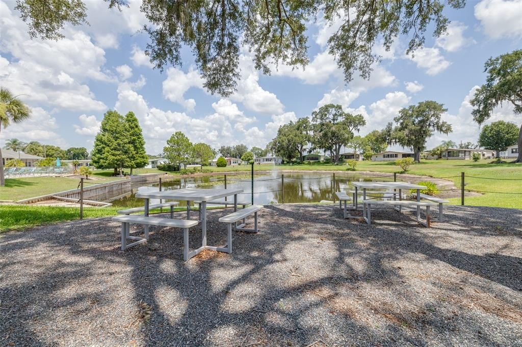 For Sale: $159,900 (2 beds, 2 baths, 1080 Square Feet)