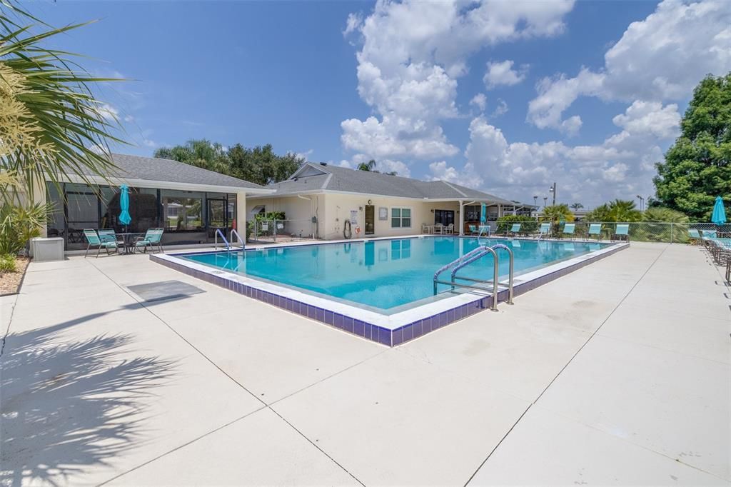 For Sale: $159,900 (2 beds, 2 baths, 1080 Square Feet)