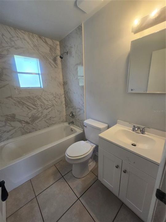 For Rent: $1,650 (3 beds, 1 baths, 1000 Square Feet)