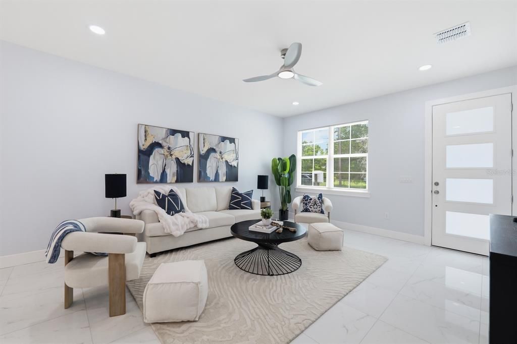 En Venta: $597,800 (4 camas, 3 baños, 2065 Pies cuadrados)