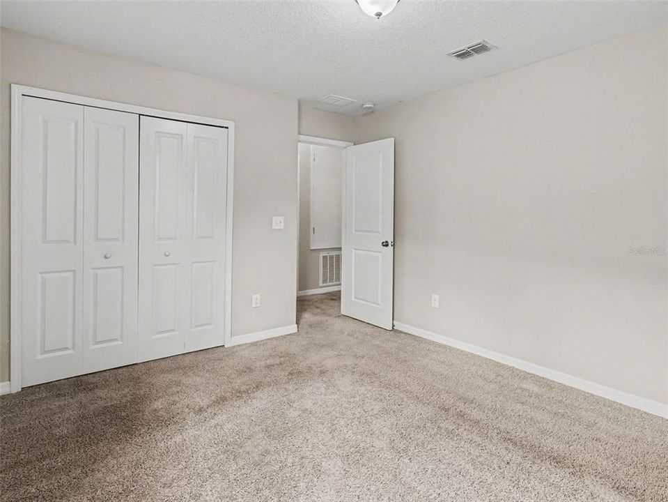 For Sale: $394,900 (5 beds, 2 baths, 2949 Square Feet)