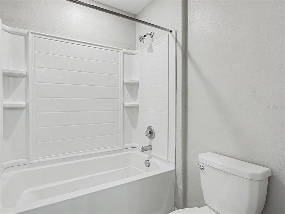 For Sale: $394,900 (5 beds, 2 baths, 2949 Square Feet)