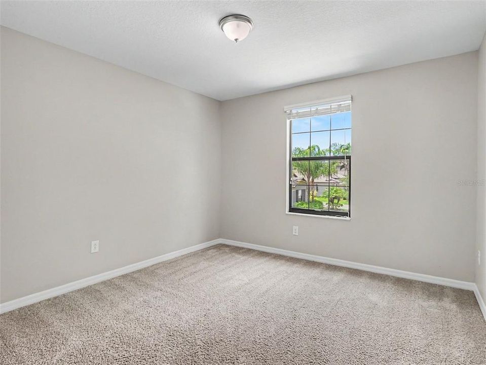 For Sale: $394,900 (5 beds, 2 baths, 2949 Square Feet)